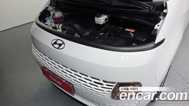 Hyundai Staria Modern, 2023 6