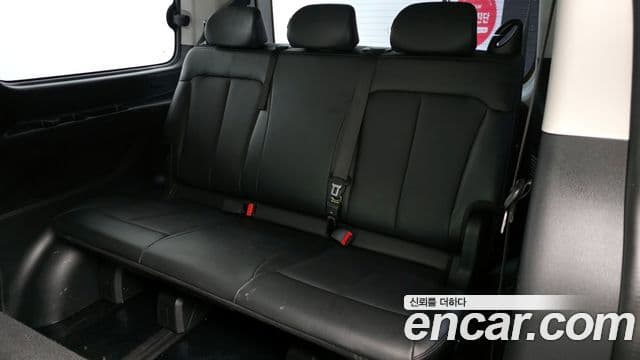 Hyundai Staria Modern, 2023 19