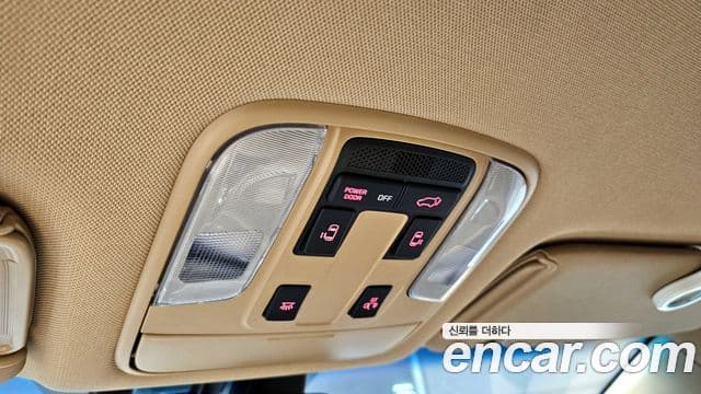 Kia The / новый New Carnival Noblesse Special High Roof, 2020 17