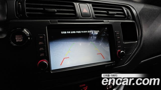 Kia All New Pride Prestige, 2014 18