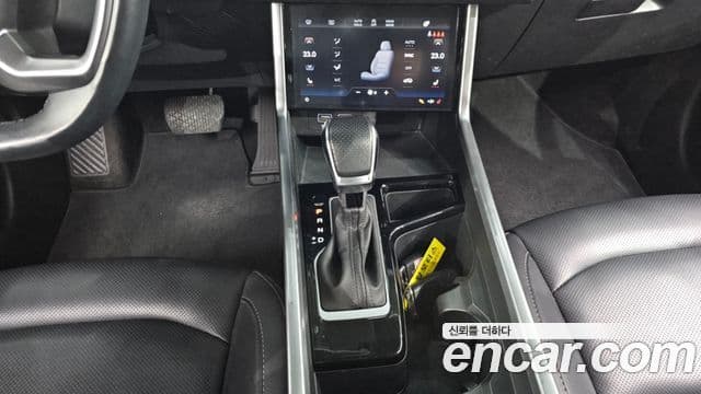 KG모빌리티(SsangYong) Torres T5, 2023 9