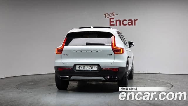 Volvo XC40 T4 Inscription, 2019 4