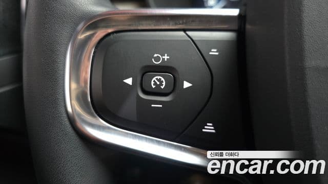 Volvo XC40 T4 Inscription, 2019 17