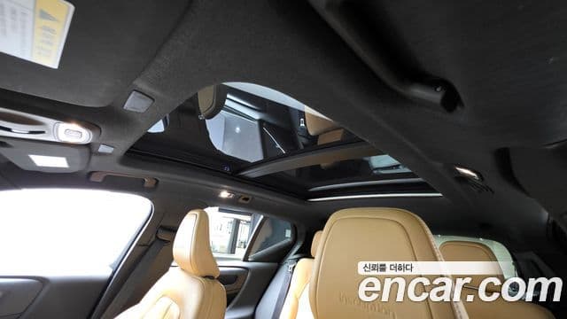 Volvo XC40 T4 Inscription, 2019 18