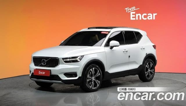 Volvo XC40 T4 Inscription, 2019 1
