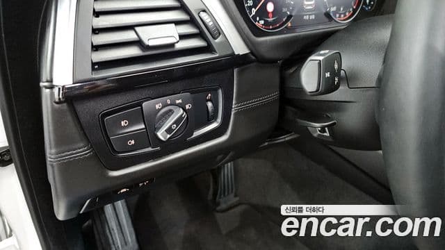 BMW 4시리즈 (F32) 420d Luxury Gran Coupe, 2020 16