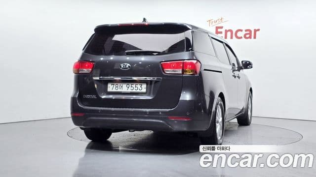 Kia All New Carnival 11인승 Deluxe, 2015 4