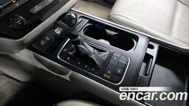 Kia All New Carnival 11인승 Deluxe, 2015 9
