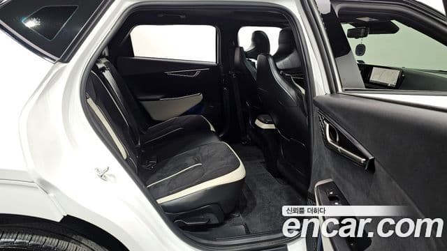 Kia The / новый New EV6 GT Line, 2025 12