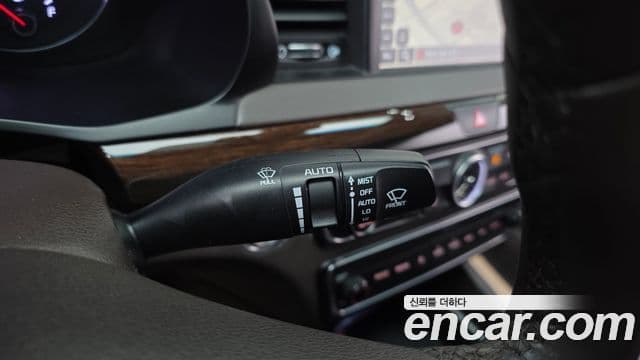 Kia All New K7 Noblesse, 2019 16