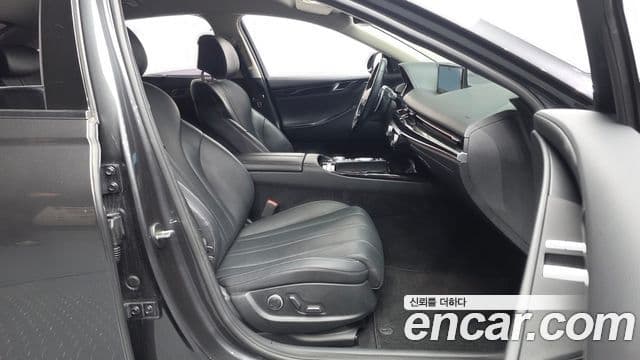 Genesis G80 (RG3), 2021 11