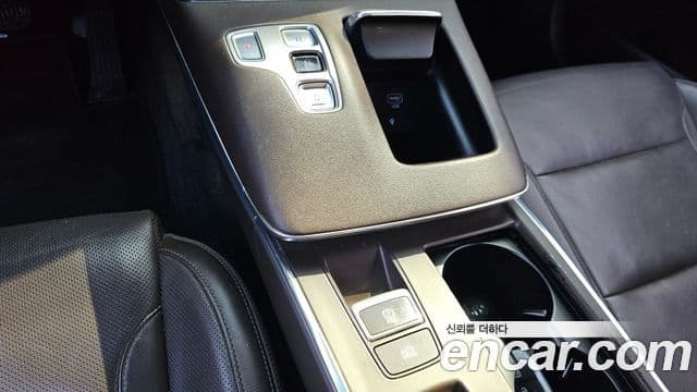 Hyundai The / новый New Grandeur IG гибрид Premium Choice, 2021 9