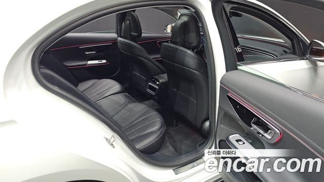 Mercedes-Benz E-класс W214 Exclusive, 2024 13