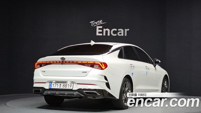 Kia K5 3세대 Signature, 2020 2