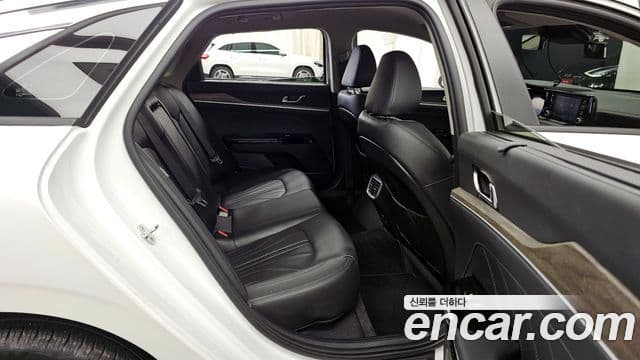 Kia K5 3세대 Signature, 2020 12