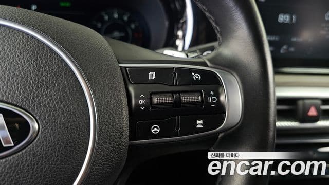 Kia K5 3세대 Signature, 2020 18