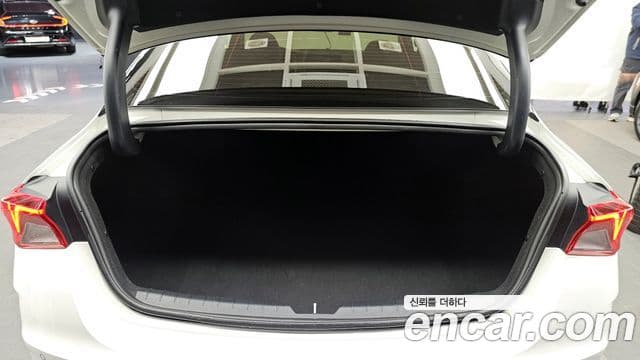 Kia K5 3세대 Signature, 2020 20