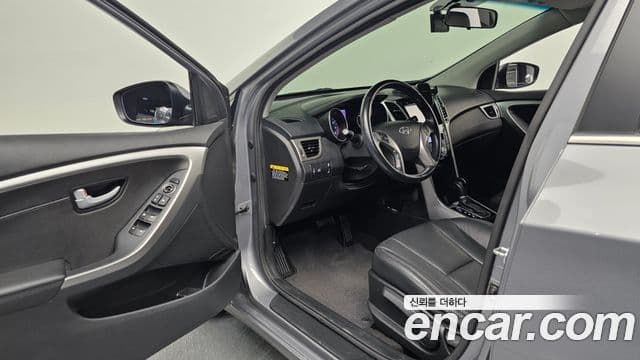 Hyundai i30(новый кузов / новое поколение) 1.6 GDI PYL, 2014 10