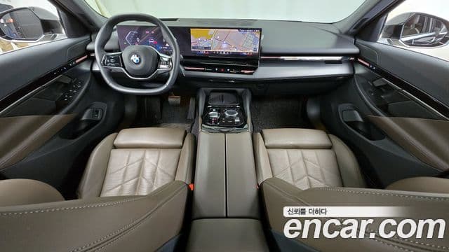BMW 5시리즈 (G60), 2024 7