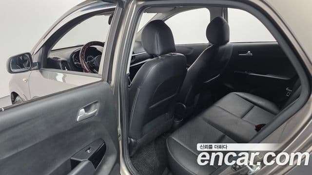 Kia All New Morning (JA) Luxury, 2017 18