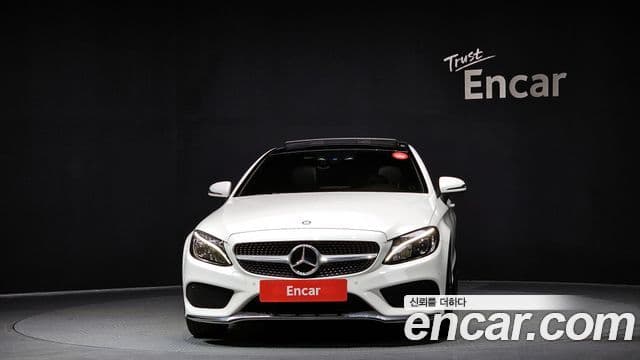 Mercedes-Benz C-класс W205 C200 купе, 2016 3