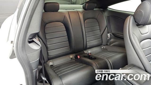 Mercedes-Benz C-класс W205 C200 купе, 2016 12