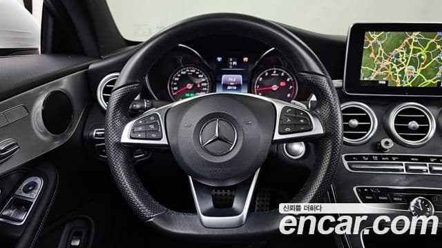 Mercedes-Benz C-класс W205 C200 купе, 2016 13