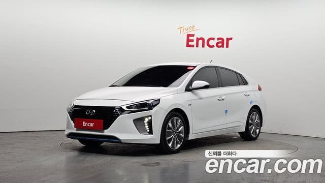 Hyundai Ioniq гибрид Plus, 2016 1