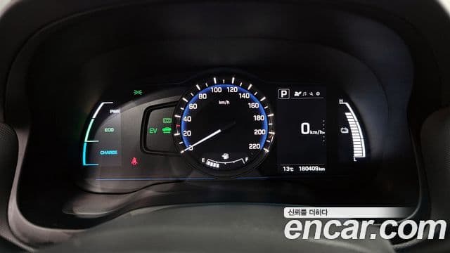 Hyundai Ioniq гибрид Plus, 2016 8