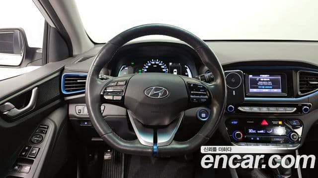 Hyundai Ioniq гибрид Plus, 2016 13