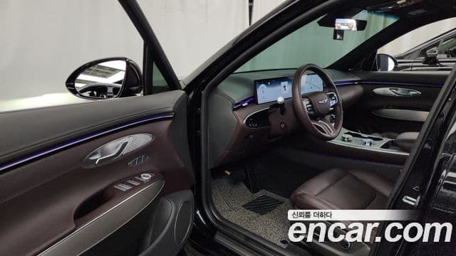 Genesis GV70, 2025 10