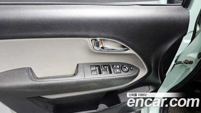 Kia Ray Prestige, 2015 16