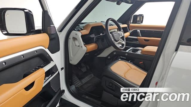 Land Rover Defender (L663) 110 P300 X-Dynamic SE, 2024 11