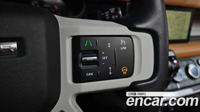 Land Rover Defender (L663) 110 P300 X-Dynamic SE, 2024 18