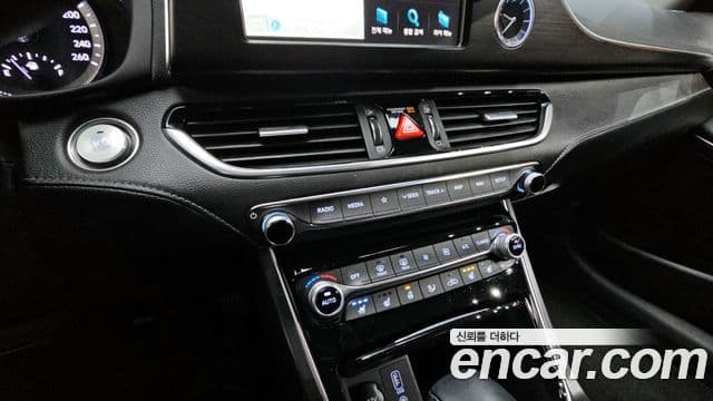 Hyundai Grandeur IG Special, 2018 15