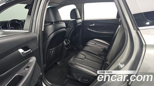 Hyundai Santa Fe TM Exclusive, 2019 12