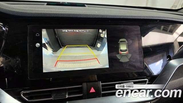 Kia Niro Plus Light (таксомоторный тип), 2023 15