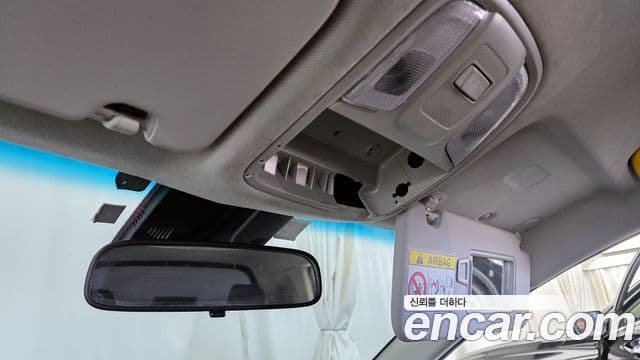 Kia Niro Plus Light (таксомоторный тип), 2023 17