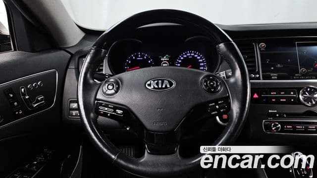 Kia K9 Executive, 2014 13