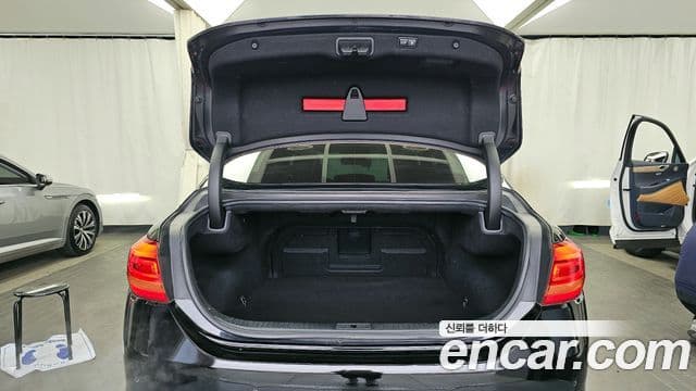 Kia K9 Executive, 2014 18