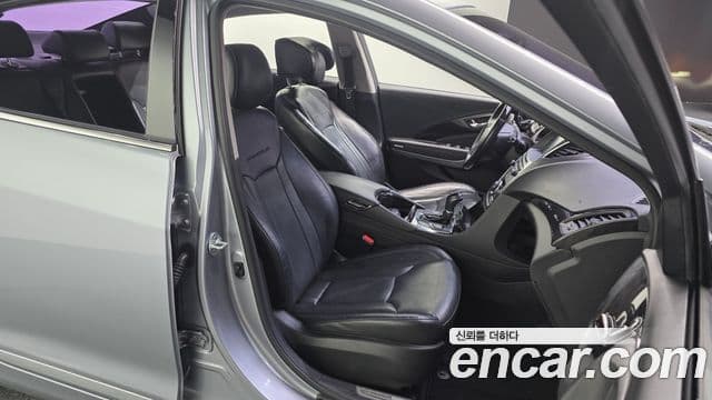 Hyundai Grandeur HG Premium, 2015 12