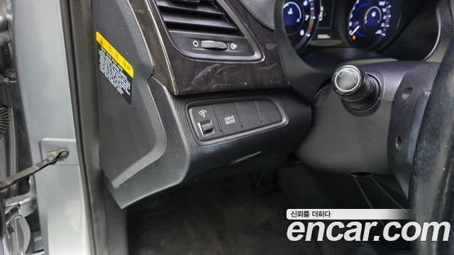 Hyundai Grandeur HG Premium, 2015 15