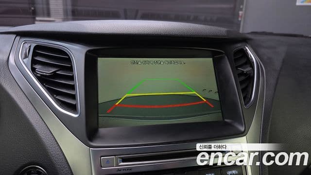 Hyundai Grandeur HG Premium, 2015 18