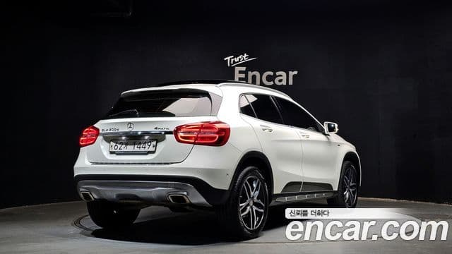 Mercedes-Benz GLA-класс X156 GLA200 d 4MATIC Activity Edition, 2017 2