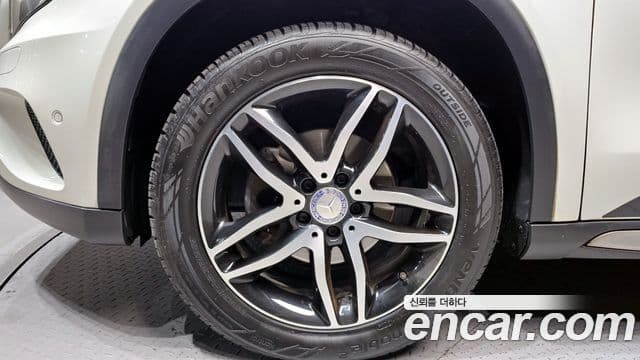 Mercedes-Benz GLA-класс X156 GLA200 d 4MATIC Activity Edition, 2017 все фото