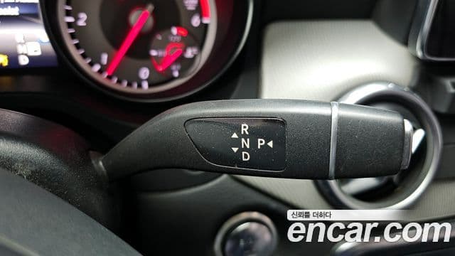 Mercedes-Benz GLA-класс X156 GLA200 d 4MATIC Activity Edition, 2017 9