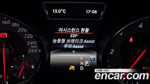 Mercedes-Benz GLA-класс X156 GLA200 d 4MATIC Activity Edition, 2017 16