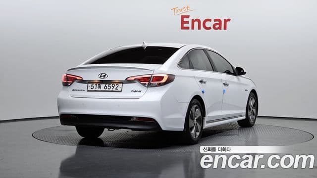 Hyundai LF Sonata гибрид Premium, 2015 2