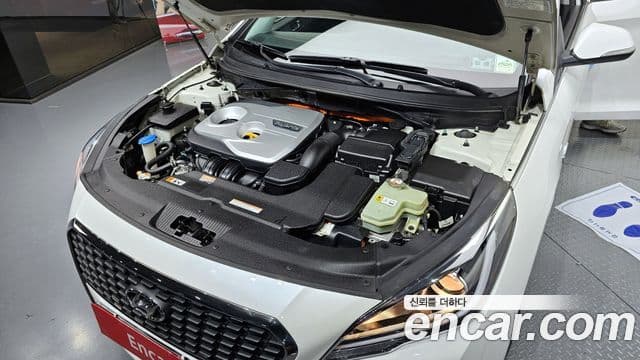 Hyundai LF Sonata гибрид Premium, 2015 6