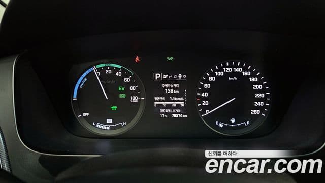 Hyundai LF Sonata гибрид Premium, 2015 8